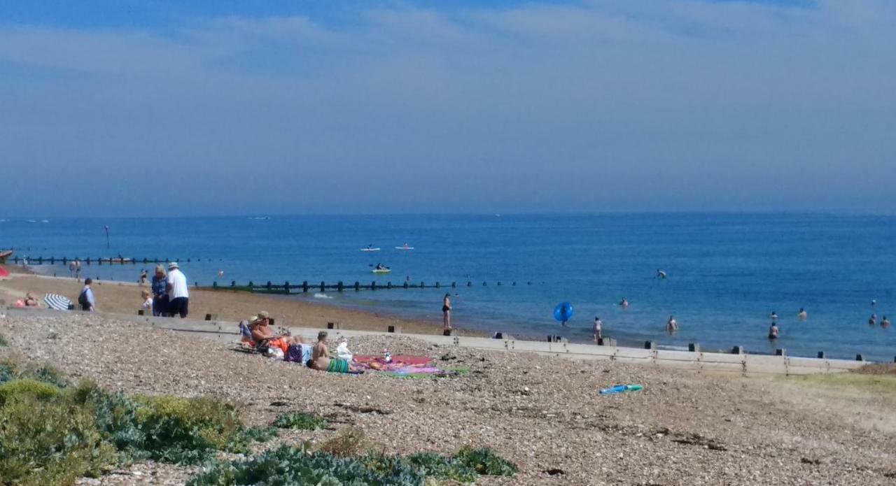 Seair Villa Rustington Dış mekan fotoğraf